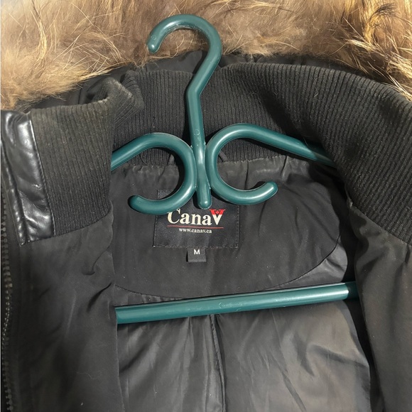 Women's Black Jacket with Faux Fur Trim - Picture 5 of 5